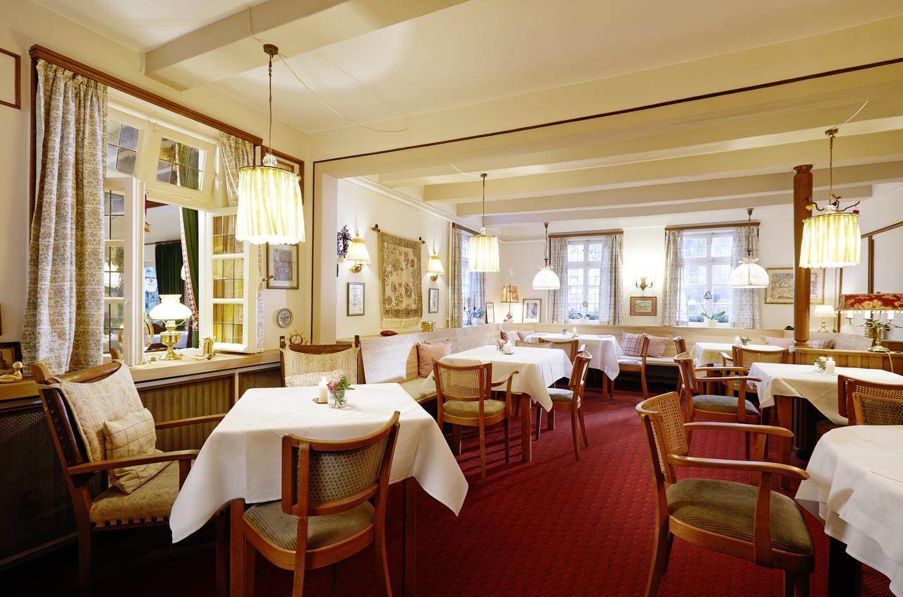 Hotel Gasthof Zu Den Linden Oberhundem Extérieur photo
